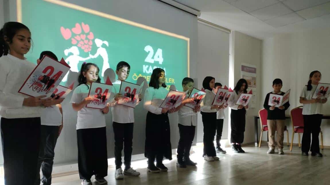 24 KASIM ÖGRRTMENLER GÜNÜ KUTLAMA PROGRAMI